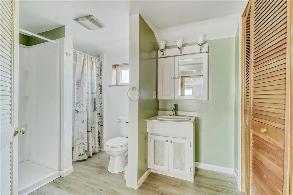 3973 North Avenue 2 Down, Manchester, New York 145, Manchester, New York 14548, 1 Bedroom Bedrooms, 4 Rooms Rooms,1 BathroomBathrooms,Residential Lease,For Rent,3973 North Avenue 2 Down, Manchester, New York 145,R1620523