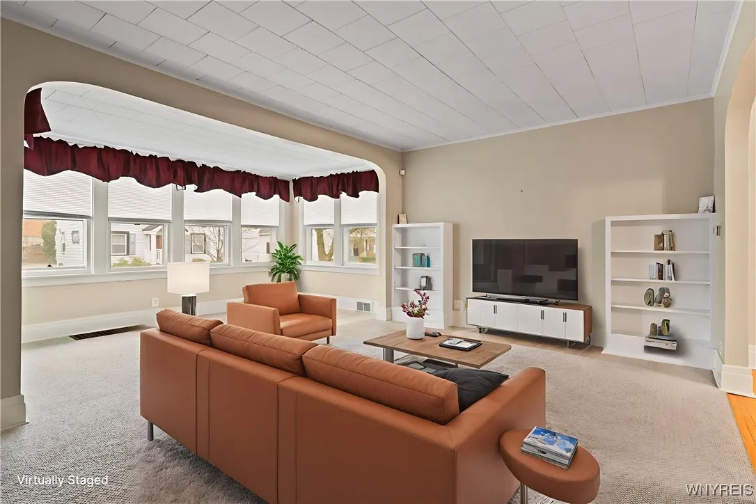 Lower unit Living room