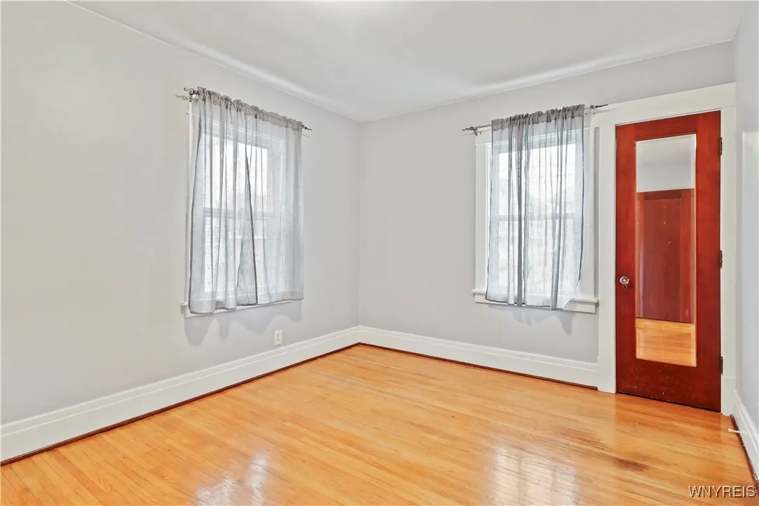 204 East Hazeltine Avenue, Tonawanda, New York 142, Tonawanda, New York 14217, 4 Bedrooms Bedrooms, ,2 BathroomsBathrooms,Residential,For Sale,204 East Hazeltine Avenue, Tonawanda, New York 142,B1621608