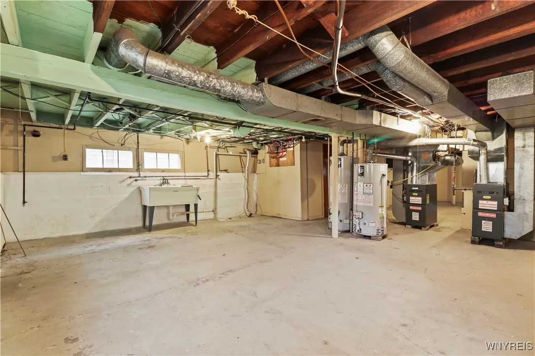 204 East Hazeltine Avenue, Tonawanda, New York 142, Tonawanda, New York 14217, 4 Bedrooms Bedrooms, ,2 BathroomsBathrooms,Residential,For Sale,204 East Hazeltine Avenue, Tonawanda, New York 142,B1621608