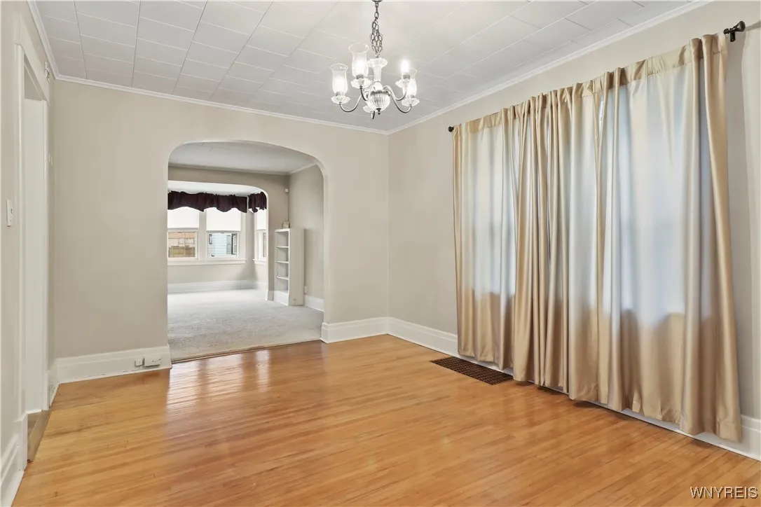 204 East Hazeltine Avenue, Tonawanda, New York 142, Tonawanda, New York 14217, 4 Bedrooms Bedrooms, ,2 BathroomsBathrooms,Residential,For Sale,204 East Hazeltine Avenue, Tonawanda, New York 142,B1621608