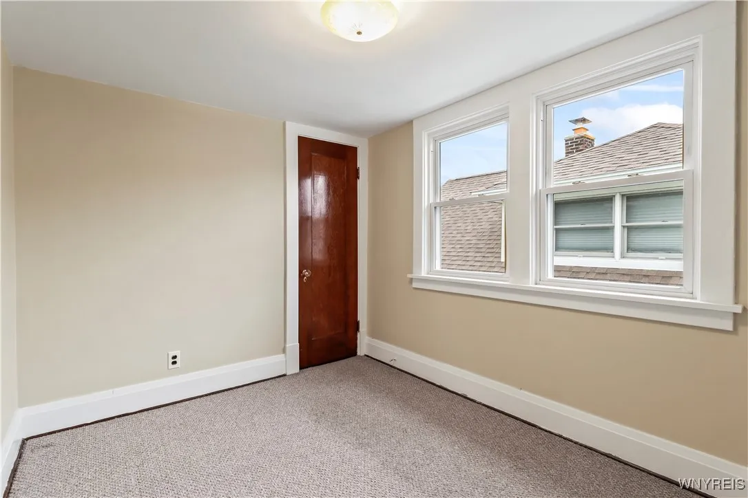 204 East Hazeltine Avenue, Tonawanda, New York 142, Tonawanda, New York 14217, 4 Bedrooms Bedrooms, ,2 BathroomsBathrooms,Residential,For Sale,204 East Hazeltine Avenue, Tonawanda, New York 142,B1621608