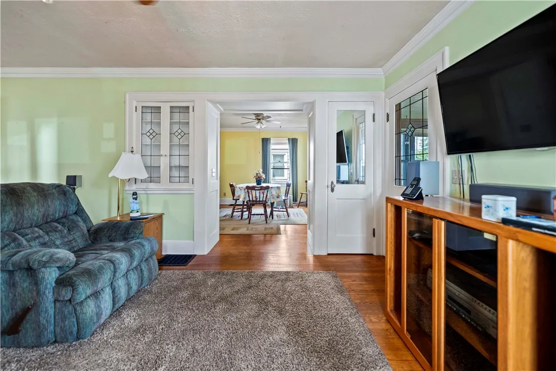 385 Avis Street, Rochester, New York 14615, Rochester, New York 14615, 3 Bedrooms Bedrooms, 5 Rooms Rooms,1 BathroomBathrooms,Residential,Closed,385 Avis Street, Rochester, New York 14615,0,R1620129