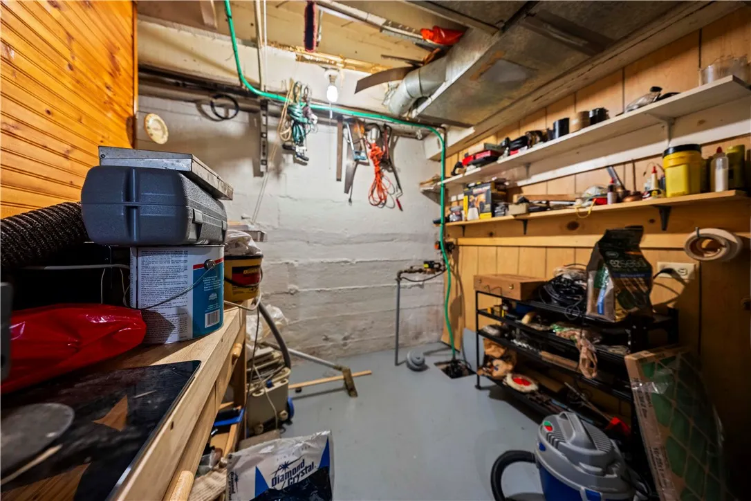 385 Avis Street, Rochester, New York 14615, Rochester, New York 14615, 3 Bedrooms Bedrooms, 5 Rooms Rooms,1 BathroomBathrooms,Residential,Closed,385 Avis Street, Rochester, New York 14615,0,R1620129