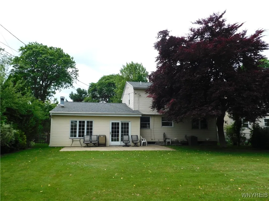 18 Joanie Ln Lane, Amherst, New York 14228, Amherst, New York 14228, 4 Bedrooms Bedrooms, 8 Rooms Rooms,1 BathroomBathrooms,Residential,For Sale,18 Joanie Ln Lane, Amherst, New York 14228,B1622080