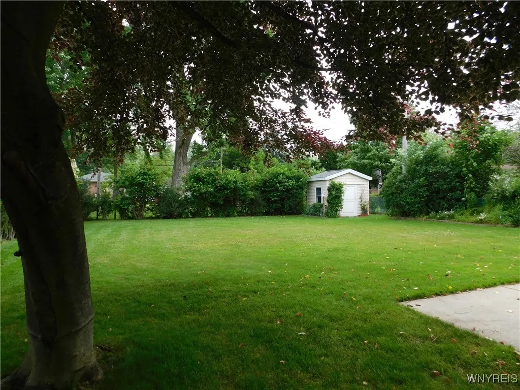 18 Joanie Ln Lane, Amherst, New York 14228, Amherst, New York 14228, 4 Bedrooms Bedrooms, 8 Rooms Rooms,1 BathroomBathrooms,Residential,For Sale,18 Joanie Ln Lane, Amherst, New York 14228,B1622080