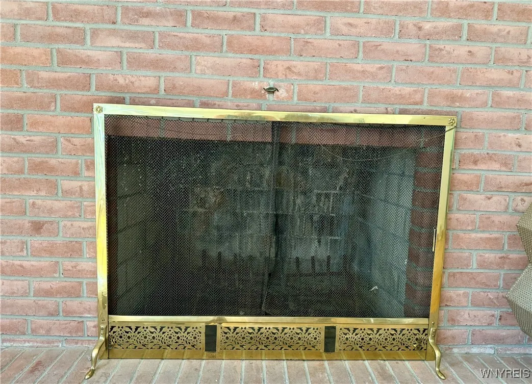 Wood burning FirePlace