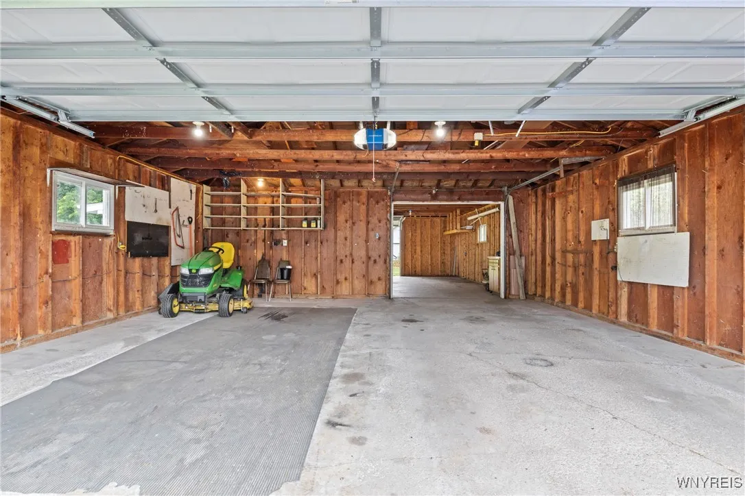 5173 Mapleton Road, Pendleton, New York 14094, Pendleton, New York 14094, 2 Bedrooms Bedrooms, 6 Rooms Rooms,1 BathroomBathrooms,Residential,For Sale,5173 Mapleton Road, Pendleton, New York 14094,B1621093