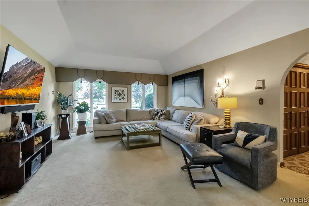 88 Crestwood Lane, Amherst, New York 14221, Amherst, New York 14221, 3 Bedrooms Bedrooms, 6 Rooms Rooms,2 BathroomsBathrooms,Residential,For Sale,88 Crestwood Lane, Amherst, New York 14221,B1622643