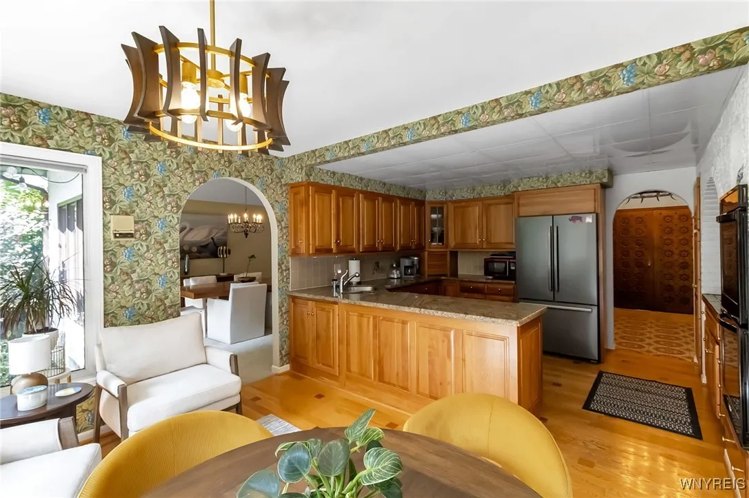 88 Crestwood Lane, Amherst, New York 14221, Amherst, New York 14221, 3 Bedrooms Bedrooms, 6 Rooms Rooms,2 BathroomsBathrooms,Residential,For Sale,88 Crestwood Lane, Amherst, New York 14221,B1622643