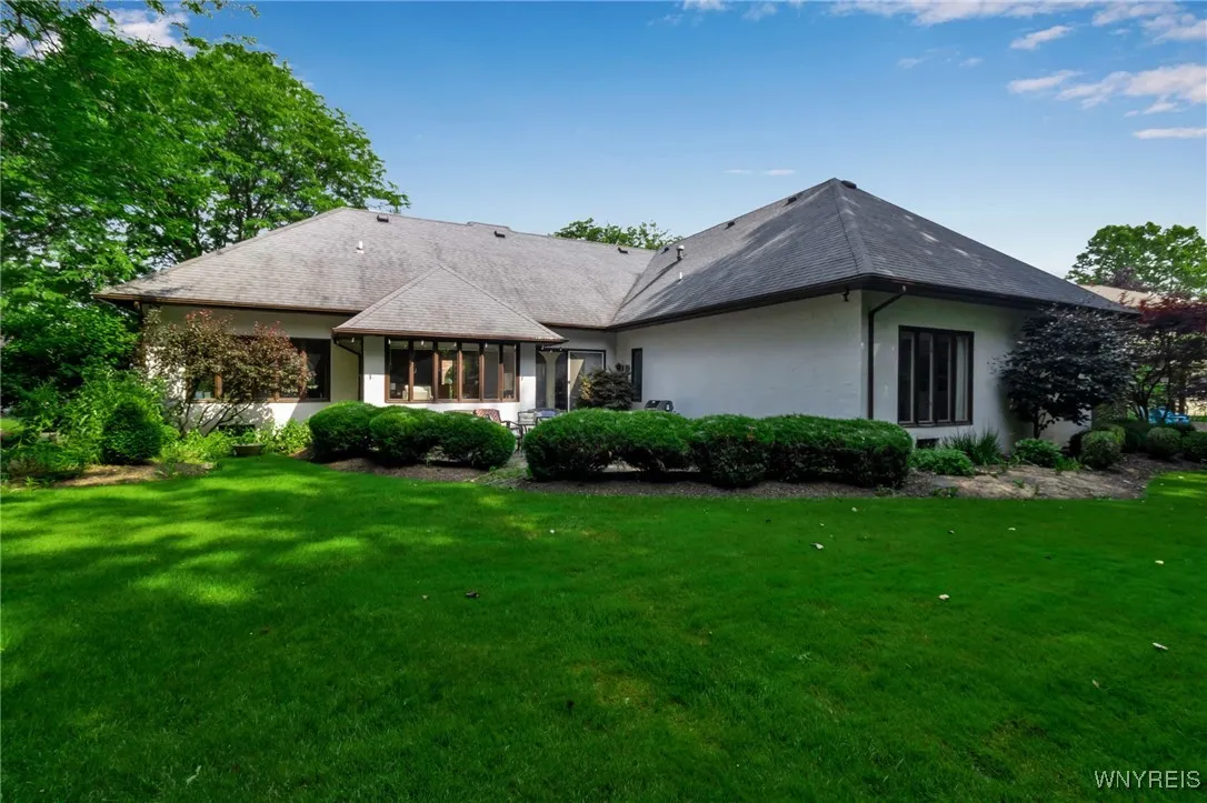 88 Crestwood Lane, Amherst, New York 14221, Amherst, New York 14221, 3 Bedrooms Bedrooms, 6 Rooms Rooms,2 BathroomsBathrooms,Residential,For Sale,88 Crestwood Lane, Amherst, New York 14221,B1622643