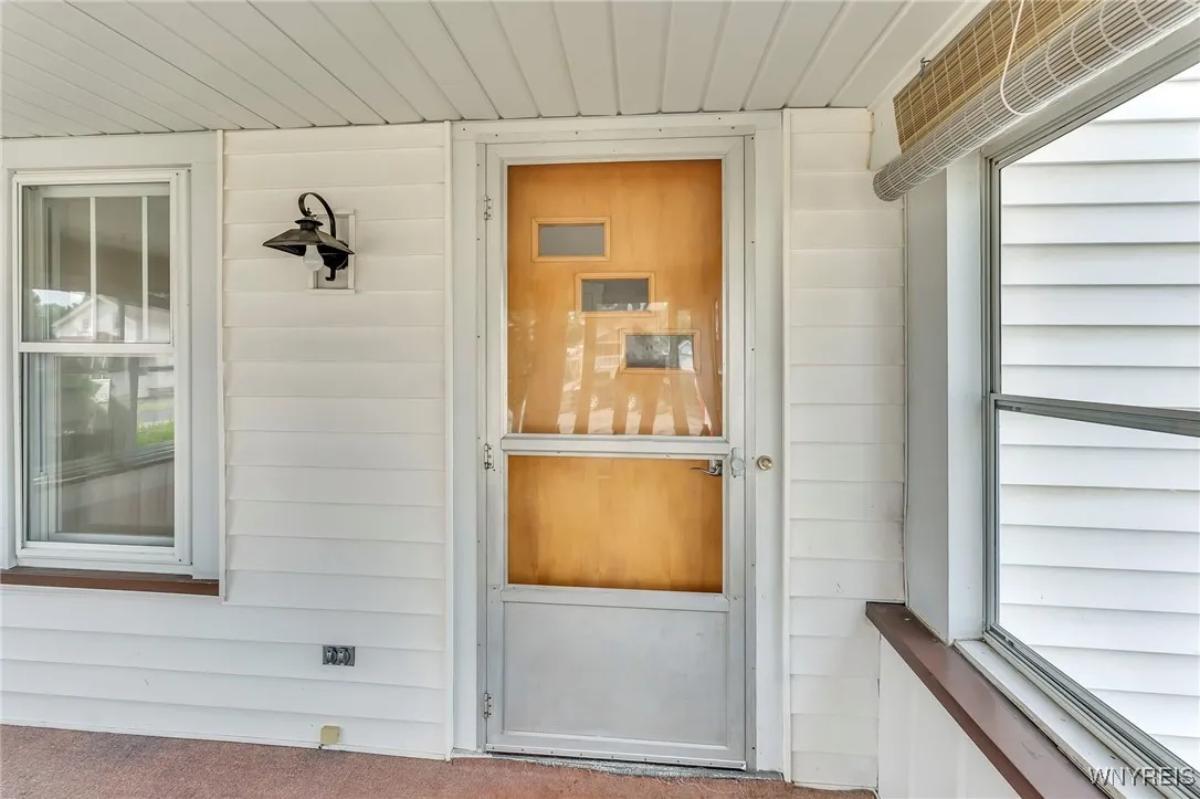 49 Kingsbury Avenue, Batavia City, New York 14020, Batavia City, New York 14020, 3 Bedrooms Bedrooms, 6 Rooms Rooms,1 BathroomBathrooms,Residential,For Sale,49 Kingsbury Avenue, Batavia City, New York 14020,B1622922