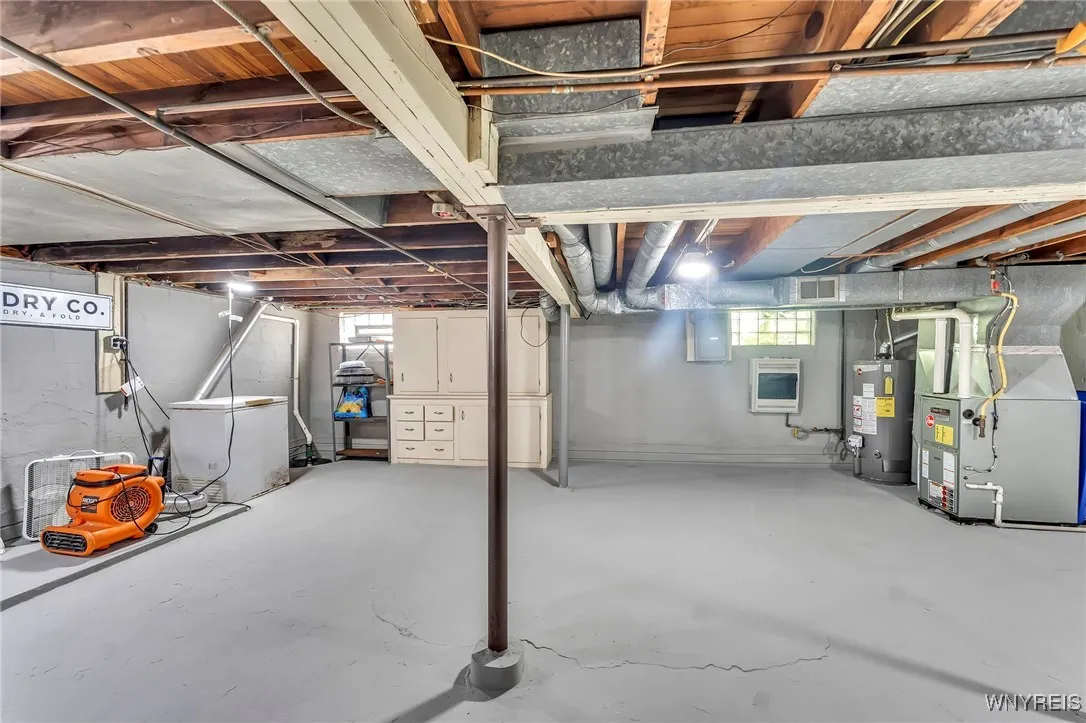 49 Kingsbury Avenue, Batavia City, New York 14020, Batavia City, New York 14020, 3 Bedrooms Bedrooms, 6 Rooms Rooms,1 BathroomBathrooms,Residential,For Sale,49 Kingsbury Avenue, Batavia City, New York 14020,B1622922