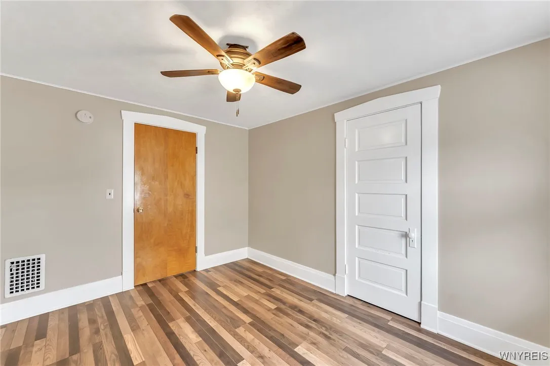 49 Kingsbury Avenue, Batavia City, New York 14020, Batavia City, New York 14020, 3 Bedrooms Bedrooms, 6 Rooms Rooms,1 BathroomBathrooms,Residential,For Sale,49 Kingsbury Avenue, Batavia City, New York 14020,B1622922