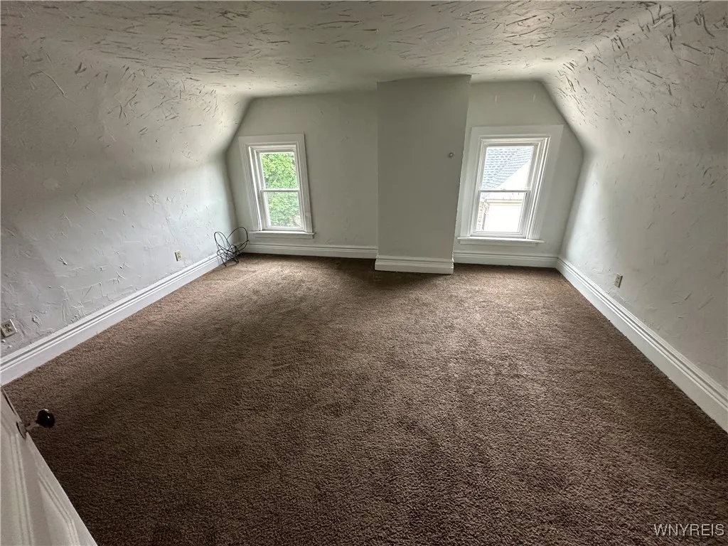 352 Bryant Upper Street, Buffalo, New York 14222, Buffalo, New York 14222, 3 Bedrooms Bedrooms, 5 Rooms Rooms,1 BathroomBathrooms,Residential Lease,For Rent,352 Bryant Upper Street, Buffalo, New York 14222,0,B1623023