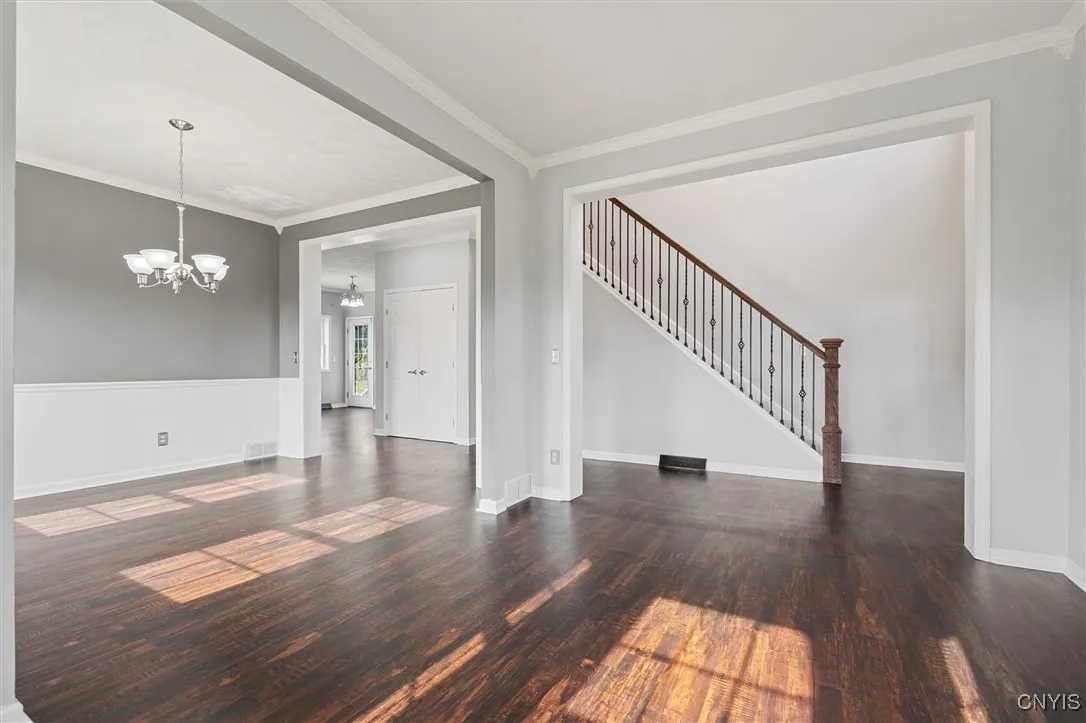 6224 Kenlaren Circle, Cicero, New York 13212, Cicero, New York 13212, 5 Bedrooms Bedrooms, 15 Rooms Rooms,2 BathroomsBathrooms,Residential,For Sale,6224 Kenlaren Circle, Cicero, New York 13212,S1622951
