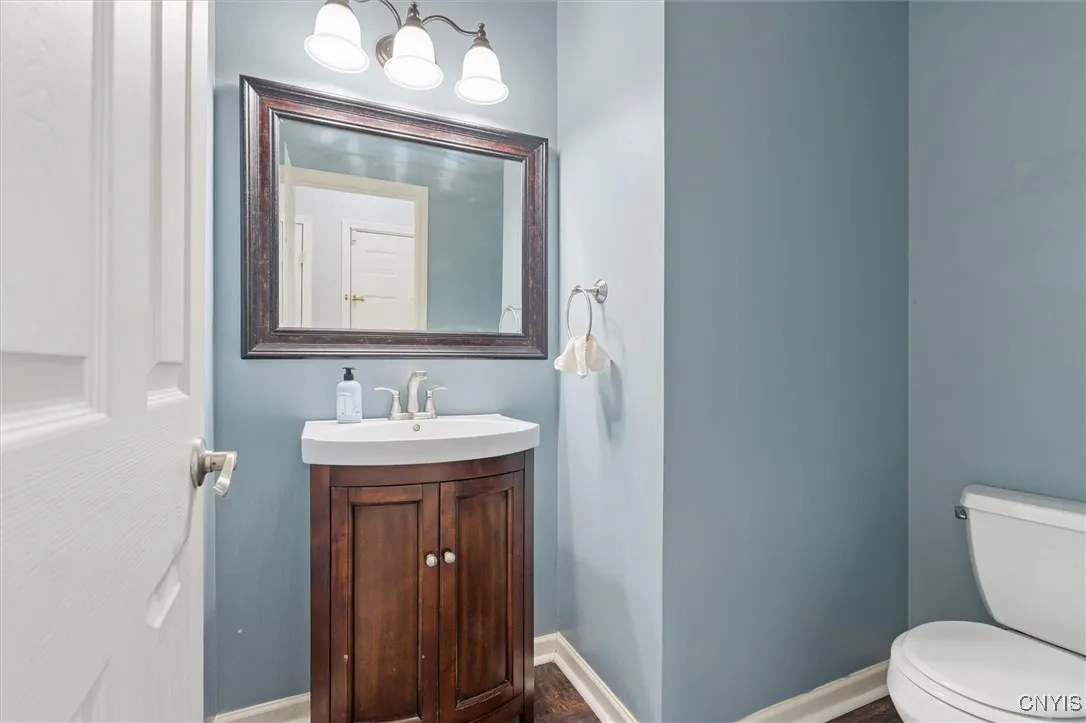 6224 Kenlaren Circle, Cicero, New York 13212, Cicero, New York 13212, 5 Bedrooms Bedrooms, 15 Rooms Rooms,2 BathroomsBathrooms,Residential,For Sale,6224 Kenlaren Circle, Cicero, New York 13212,S1622951