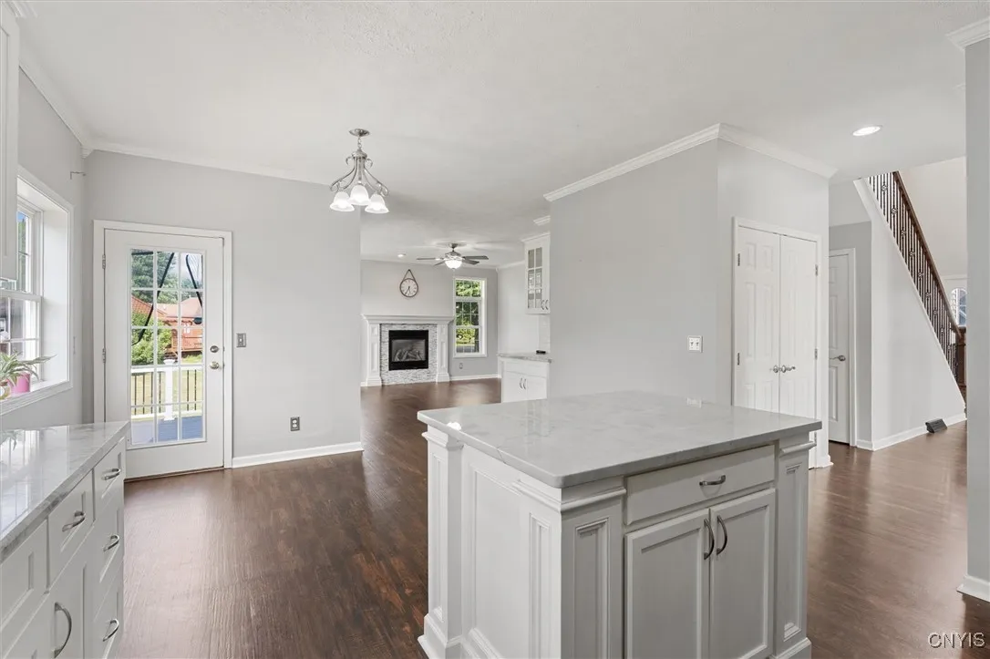 6224 Kenlaren Circle, Cicero, New York 13212, Cicero, New York 13212, 5 Bedrooms Bedrooms, 15 Rooms Rooms,2 BathroomsBathrooms,Residential,For Sale,6224 Kenlaren Circle, Cicero, New York 13212,S1622951