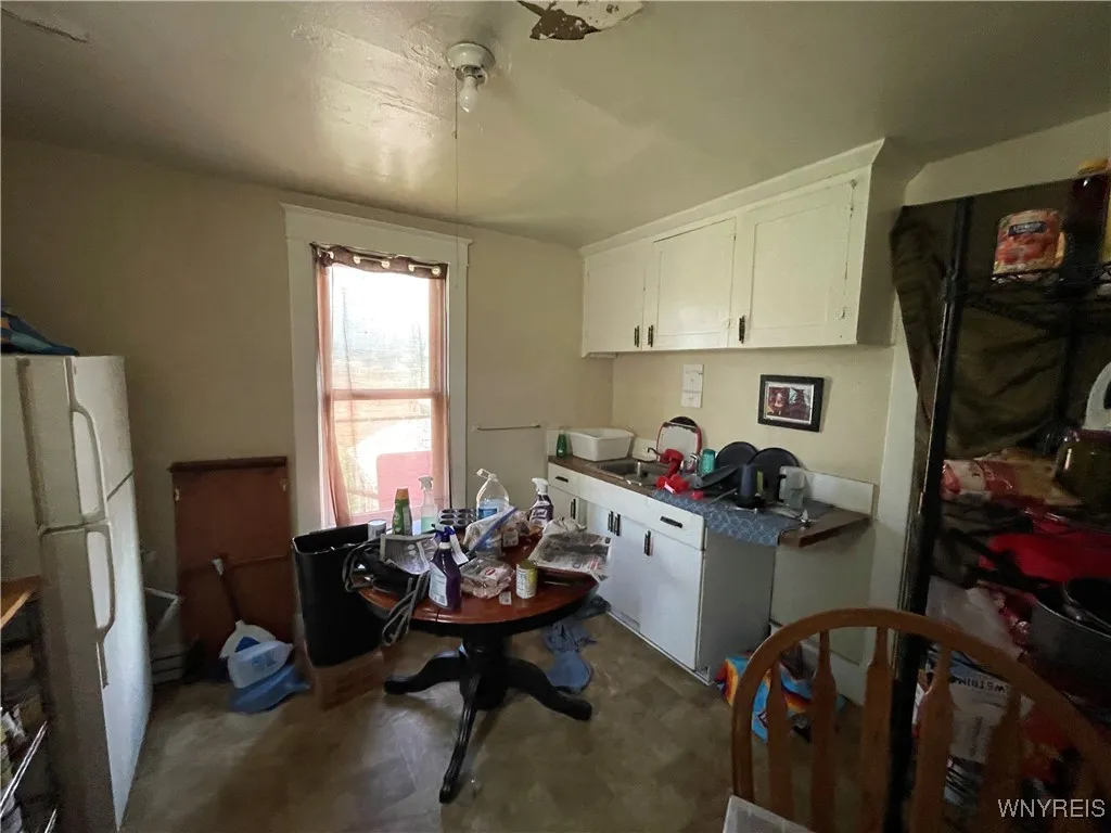 1113 Whitney Avenue, Niagara Falls, New York 14301, Niagara Falls, New York 14301, 7 Bedrooms Bedrooms, ,3 BathroomsBathrooms,Residential,For Sale,1113 Whitney Avenue, Niagara Falls, New York 14301,B1622044