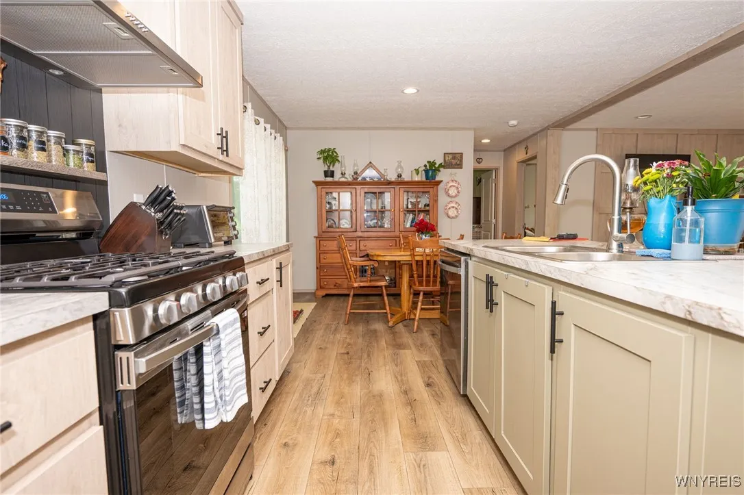 1926 Nesbitt Road, Attica, New York 14011, Attica, New York 14011, 3 Bedrooms Bedrooms, 5 Rooms Rooms,2 BathroomsBathrooms,Residential,For Sale,1926 Nesbitt Road, Attica, New York 14011,B1622550