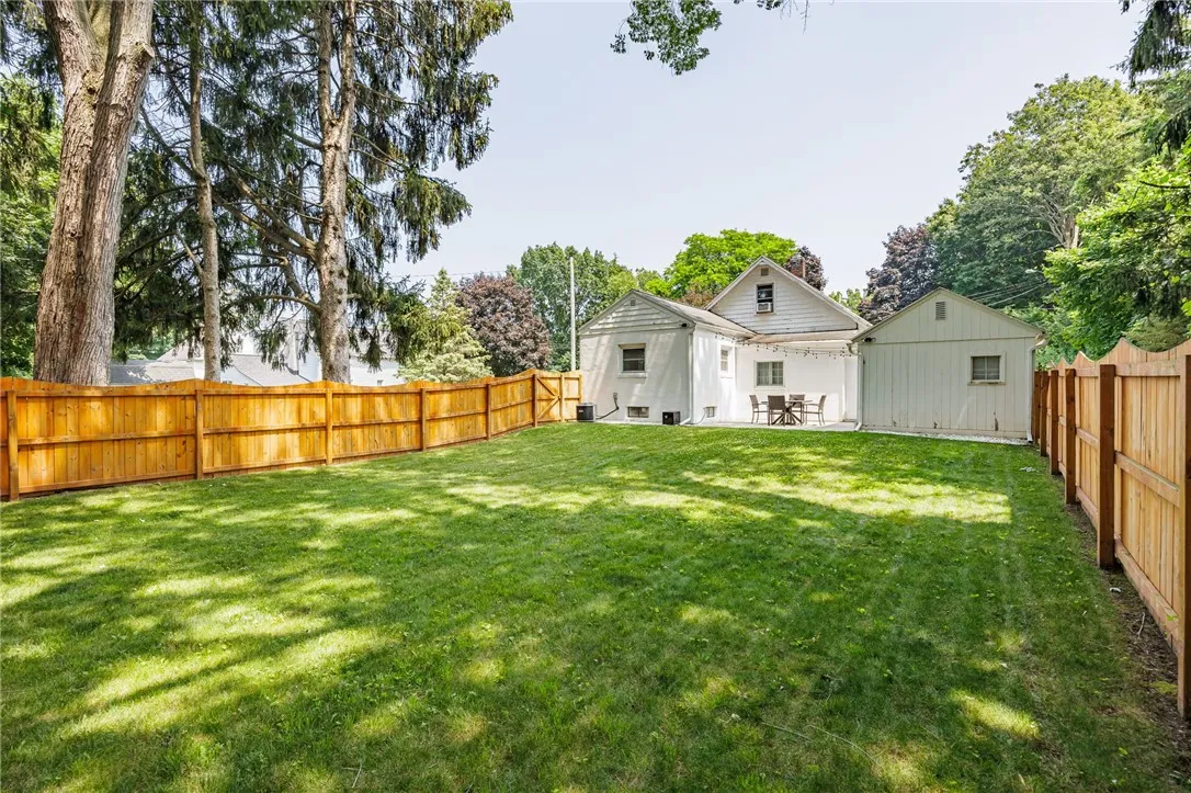 55 Curtice Park, Webster, New York 14580, Webster, New York 14580, 3 Bedrooms Bedrooms, 6 Rooms Rooms,1 BathroomBathrooms,Residential,Closed,55 Curtice Park, Webster, New York 14580,0,R1621763