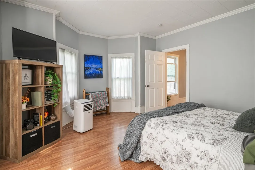 34 High Street, Lyons, New York 14489, Lyons, New York 14489, 7 Bedrooms Bedrooms, 15 Rooms Rooms,4 BathroomsBathrooms,Residential,For Sale,34 High Street, Lyons, New York 14489,R1623040