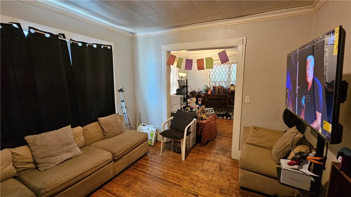 1900-1902 Clifford Avenue, Rochester, New York 146, Rochester, New York 14609, 6 Bedrooms Bedrooms, ,2 BathroomsBathrooms,Residential,For Sale,1900-1902 Clifford Avenue, Rochester, New York 146,R1622678