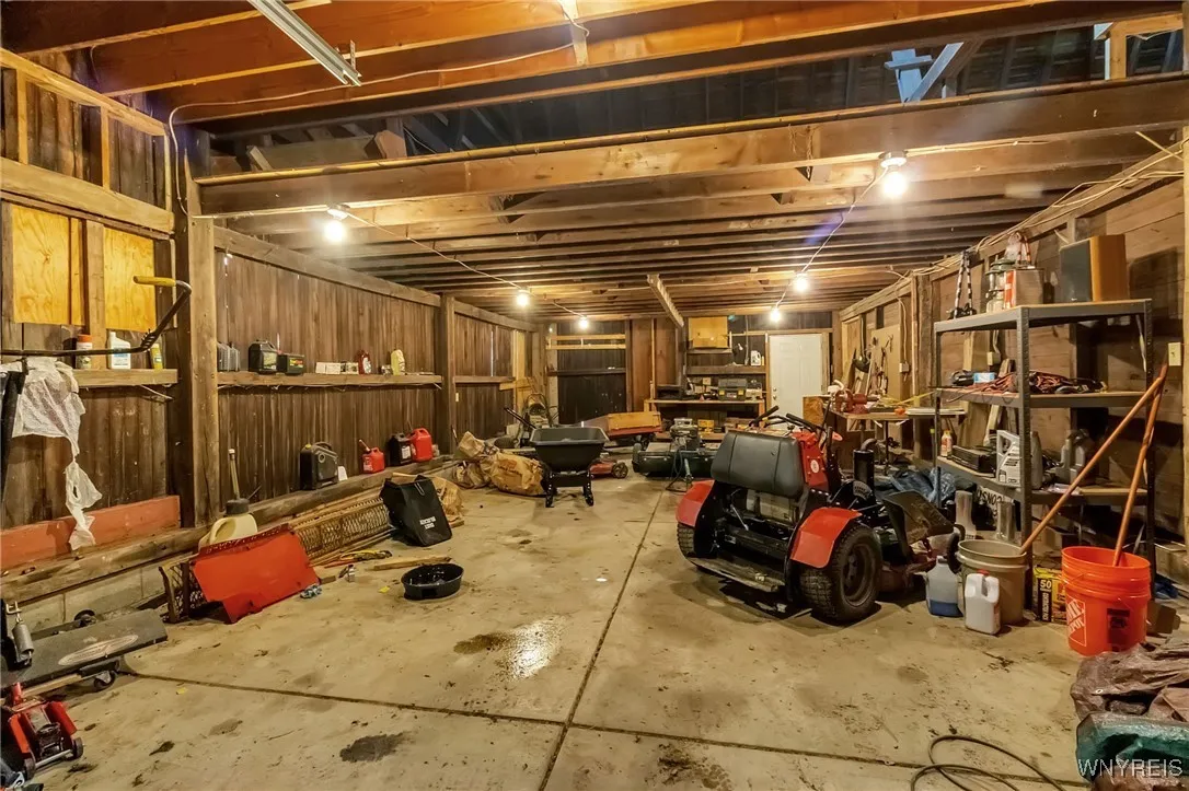 7495 Transit Road, Clarence, New York 14051, Clarence, New York 14051, 4 Bedrooms Bedrooms, ,2 BathroomsBathrooms,Residential,For Sale,7495 Transit Road, Clarence, New York 14051,B1622676