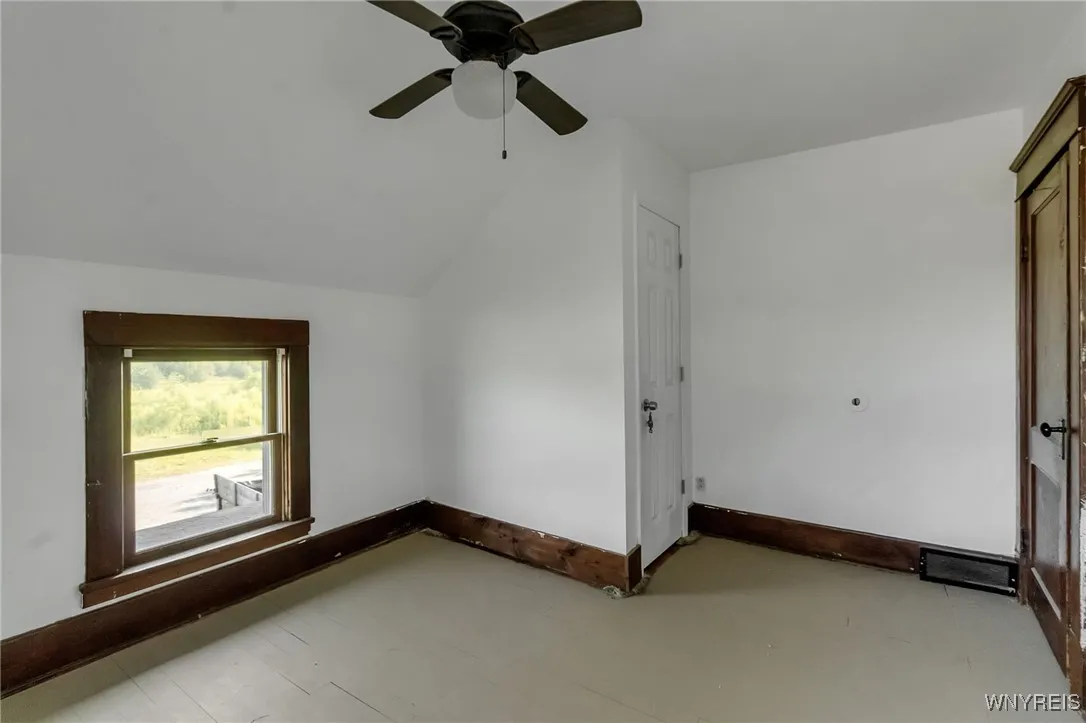 7495 Transit Road, Clarence, New York 14051, Clarence, New York 14051, 4 Bedrooms Bedrooms, ,2 BathroomsBathrooms,Residential,For Sale,7495 Transit Road, Clarence, New York 14051,B1622676