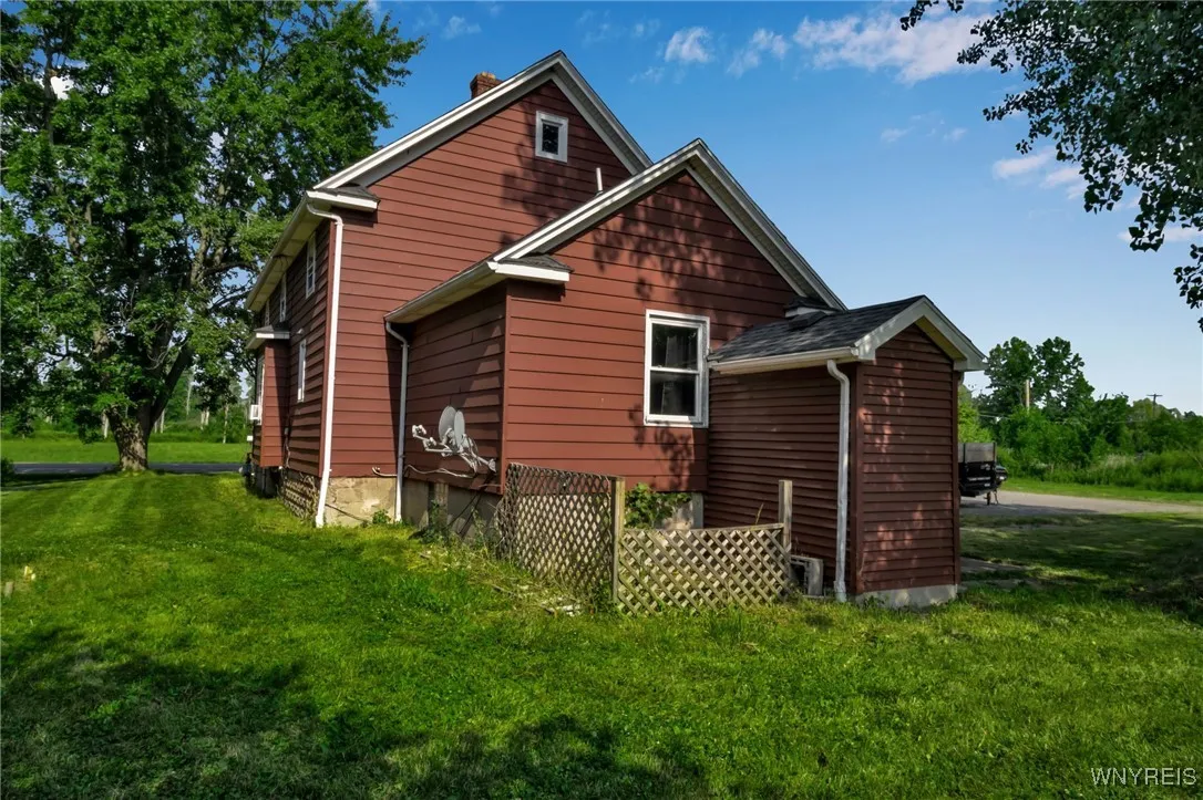 7495 Transit Road, Clarence, New York 14051, Clarence, New York 14051, 4 Bedrooms Bedrooms, ,2 BathroomsBathrooms,Residential,For Sale,7495 Transit Road, Clarence, New York 14051,B1622676