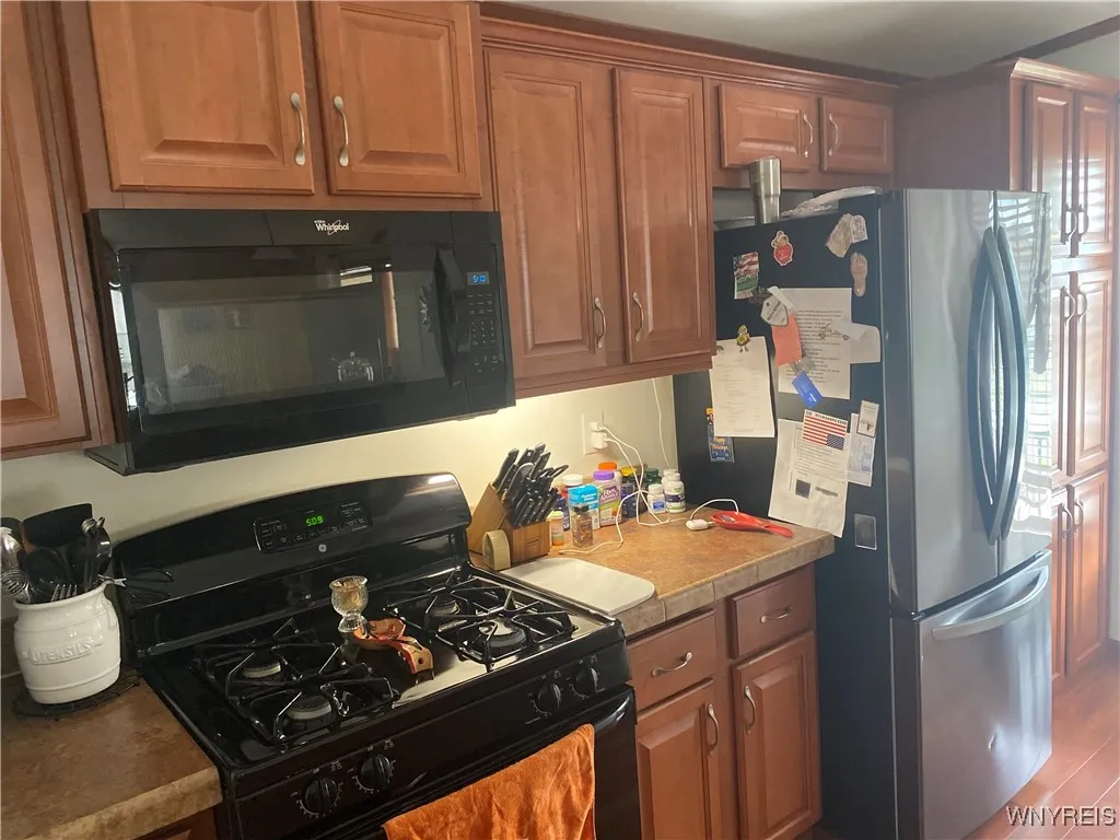 4693 Hampstead Drive, Clarence, New York 14031, Clarence, New York 14031, 2 Bedrooms Bedrooms, 5 Rooms Rooms,2 BathroomsBathrooms,Residential,For Sale,4693 Hampstead Drive, Clarence, New York 14031,B1623048