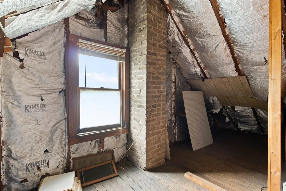 47 Mildorf Street, Rochester, New York 14609, Rochester, New York 14609, 3 Bedrooms Bedrooms, 6 Rooms Rooms,1 BathroomBathrooms,Residential,For Sale,47 Mildorf Street, Rochester, New York 14609,R1623043