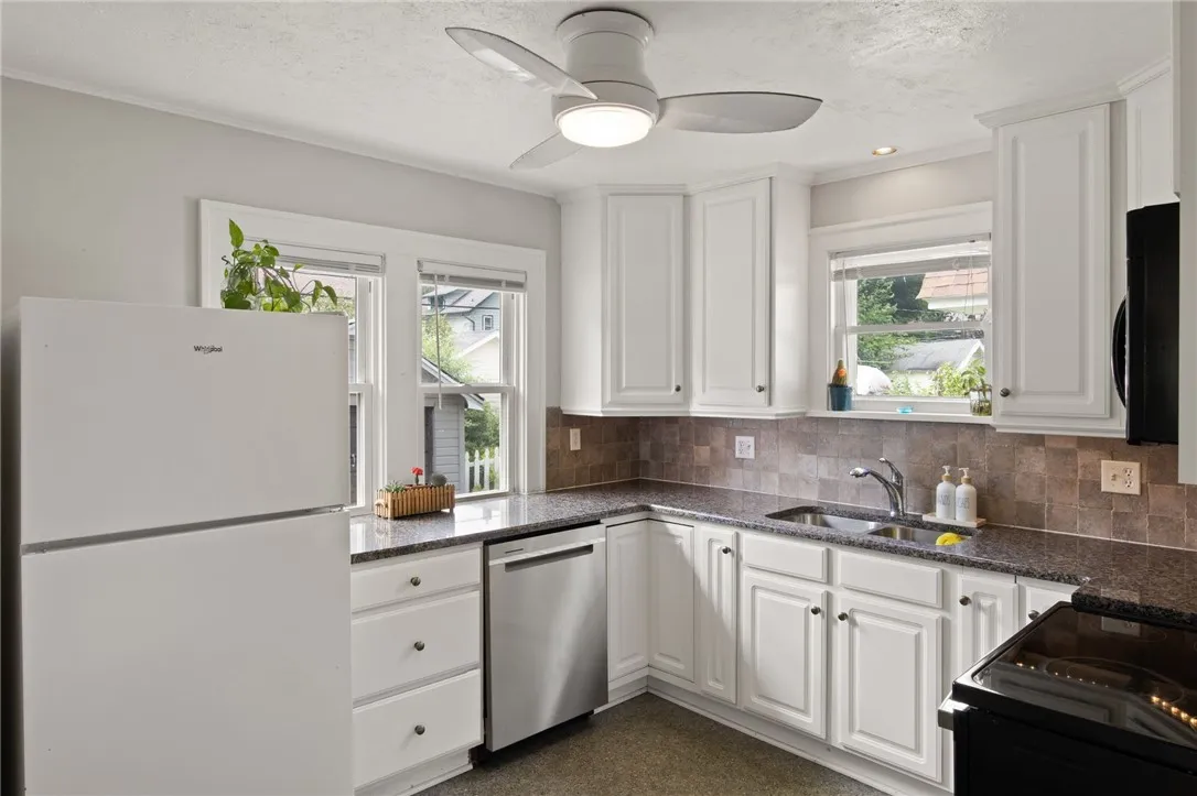 47 Mildorf Street, Rochester, New York 14609, Rochester, New York 14609, 3 Bedrooms Bedrooms, 6 Rooms Rooms,1 BathroomBathrooms,Residential,For Sale,47 Mildorf Street, Rochester, New York 14609,R1623043
