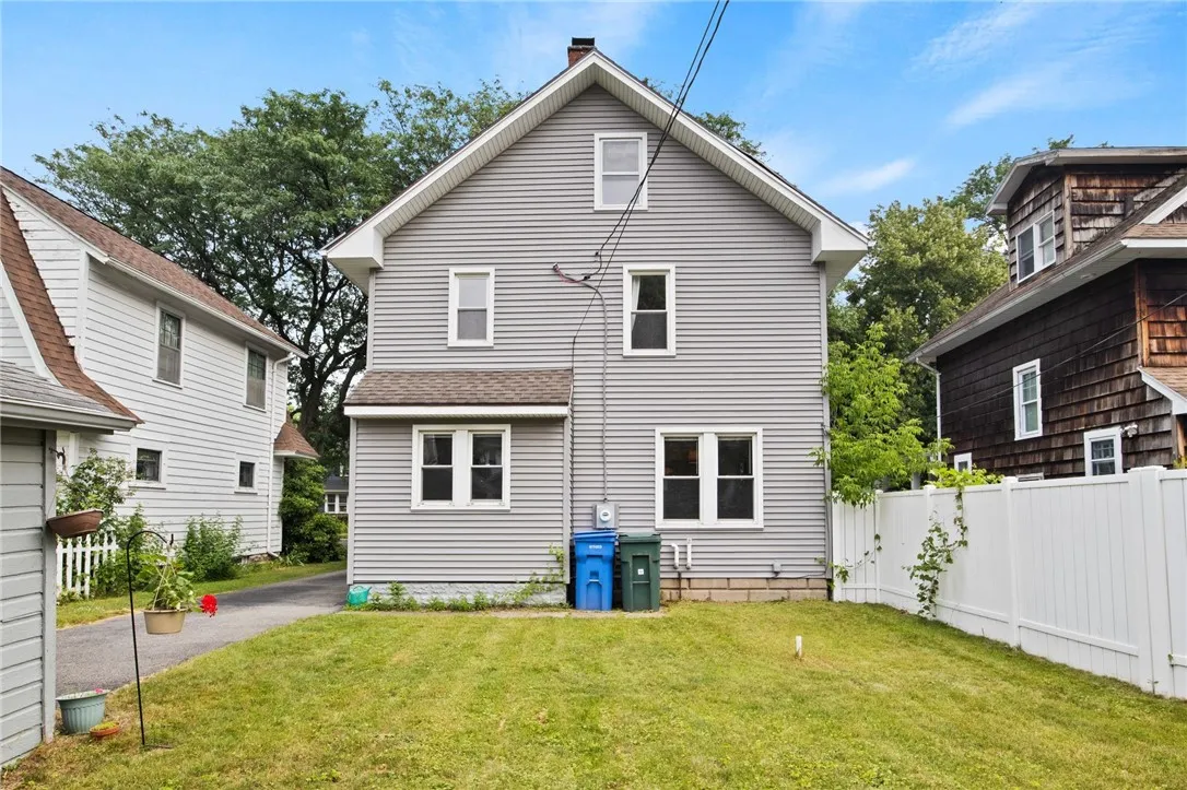 47 Mildorf Street, Rochester, New York 14609, Rochester, New York 14609, 3 Bedrooms Bedrooms, 6 Rooms Rooms,1 BathroomBathrooms,Residential,For Sale,47 Mildorf Street, Rochester, New York 14609,R1623043