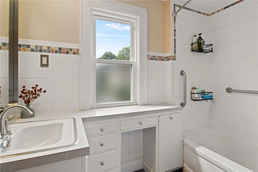 47 Mildorf Street, Rochester, New York 14609, Rochester, New York 14609, 3 Bedrooms Bedrooms, 6 Rooms Rooms,1 BathroomBathrooms,Residential,For Sale,47 Mildorf Street, Rochester, New York 14609,R1623043