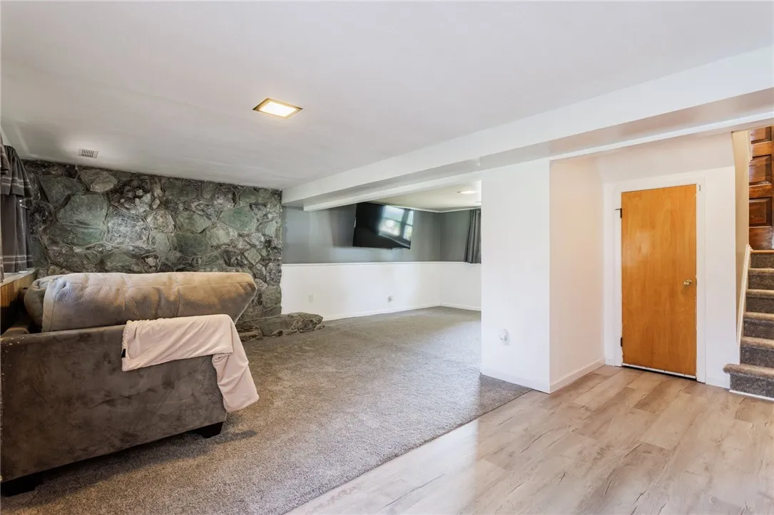 116 Churchill Drive North, Greece, New York 14616, Greece, New York 14616, 4 Bedrooms Bedrooms, 8 Rooms Rooms,1 BathroomBathrooms,Residential,For Sale,116 Churchill Drive North, Greece, New York 14616,R1622752