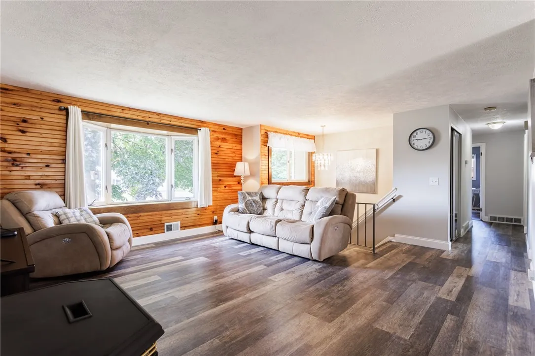 116 Churchill Drive North, Greece, New York 14616, Greece, New York 14616, 4 Bedrooms Bedrooms, 8 Rooms Rooms,1 BathroomBathrooms,Residential,For Sale,116 Churchill Drive North, Greece, New York 14616,R1622752