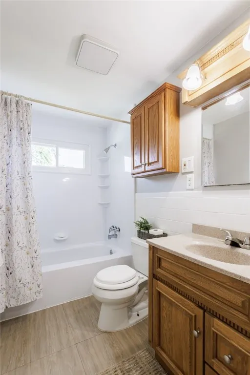 116 Churchill Drive North, Greece, New York 14616, Greece, New York 14616, 4 Bedrooms Bedrooms, 8 Rooms Rooms,1 BathroomBathrooms,Residential,For Sale,116 Churchill Drive North, Greece, New York 14616,R1622752