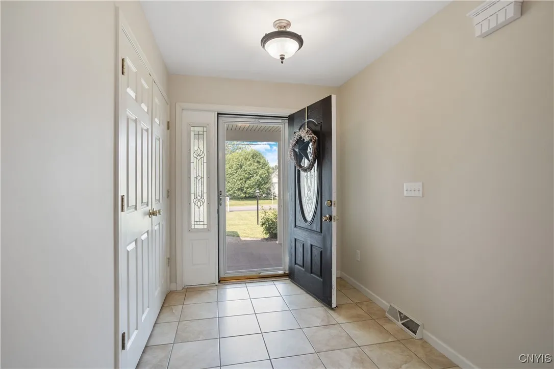 9466 Bartel Road, Cicero, New York 13029, Cicero, New York 13029, 4 Bedrooms Bedrooms, 6 Rooms Rooms,3 BathroomsBathrooms,Residential,For Sale,9466 Bartel Road, Cicero, New York 13029,S1622995