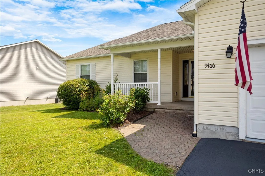 9466 Bartel Road, Cicero, New York 13029, Cicero, New York 13029, 4 Bedrooms Bedrooms, 6 Rooms Rooms,3 BathroomsBathrooms,Residential,For Sale,9466 Bartel Road, Cicero, New York 13029,S1622995