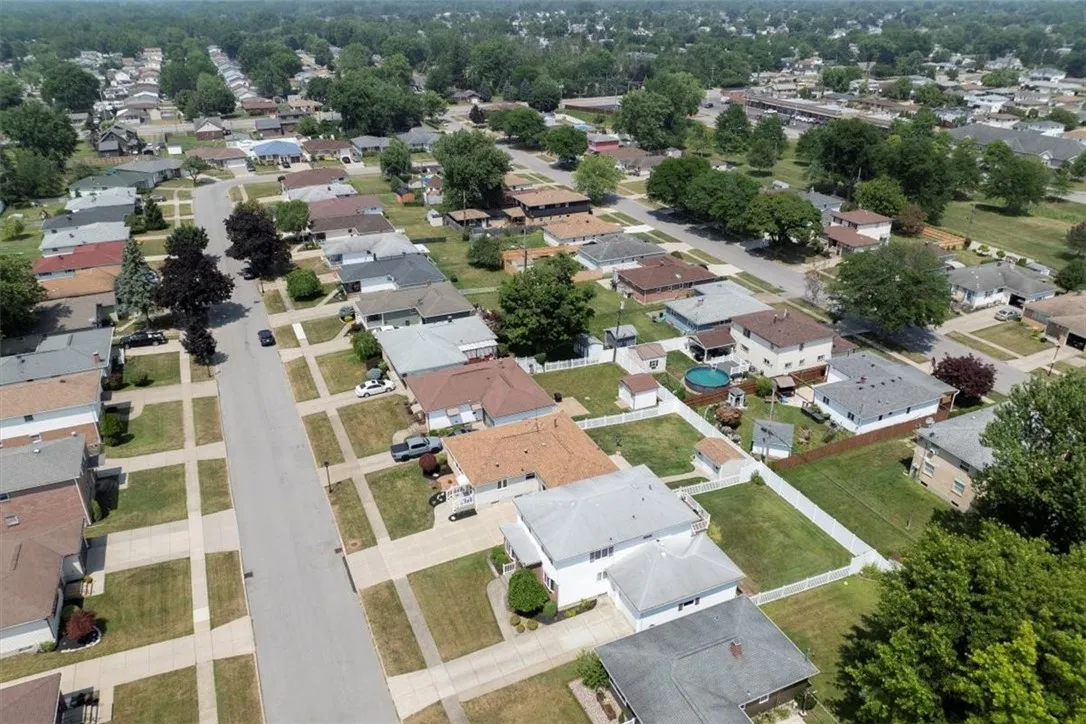 73 Judith Drive, Cheektowaga, New York 14227, Cheektowaga, New York 14227, 4 Bedrooms Bedrooms, 8 Rooms Rooms,2 BathroomsBathrooms,Residential,For Sale,73 Judith Drive, Cheektowaga, New York 14227,R1620978