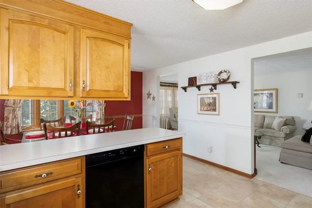 73 Judith Drive, Cheektowaga, New York 14227, Cheektowaga, New York 14227, 4 Bedrooms Bedrooms, 8 Rooms Rooms,2 BathroomsBathrooms,Residential,For Sale,73 Judith Drive, Cheektowaga, New York 14227,R1620978