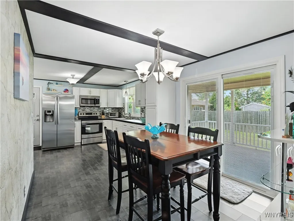 394 Evergreen Drive, Tonawanda, New York 14150, Tonawanda, New York 14150, 3 Bedrooms Bedrooms, 6 Rooms Rooms,2 BathroomsBathrooms,Residential,Closed,394 Evergreen Drive, Tonawanda, New York 14150,0,B1623012