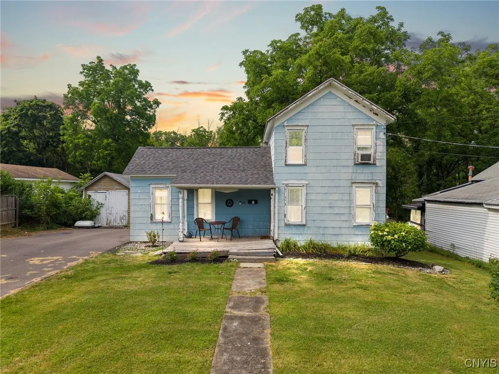 55 Chapman Avenue, Auburn, New York 13021, Auburn, New York 13021, 2 Bedrooms Bedrooms, 5 Rooms Rooms,2 BathroomsBathrooms,Residential,Closed,55 Chapman Avenue, Auburn, New York 13021,0,S1622941