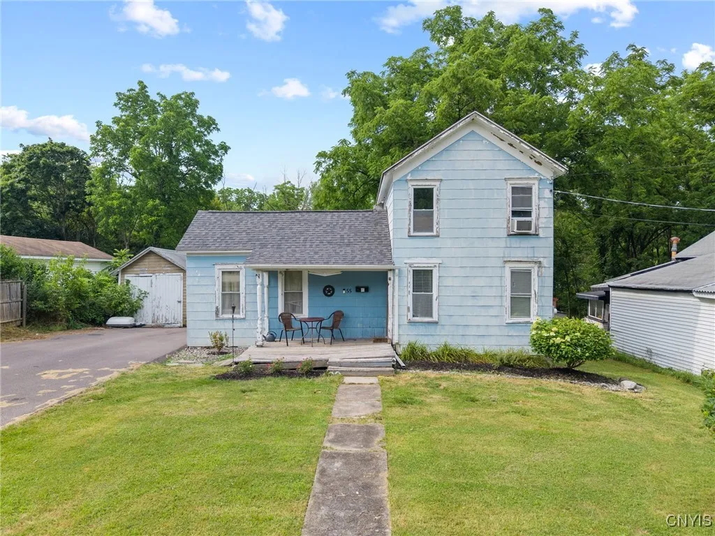 55 Chapman Avenue, Auburn, New York 13021, Auburn, New York 13021, 2 Bedrooms Bedrooms, 5 Rooms Rooms,2 BathroomsBathrooms,Residential,Closed,55 Chapman Avenue, Auburn, New York 13021,0,S1622941
