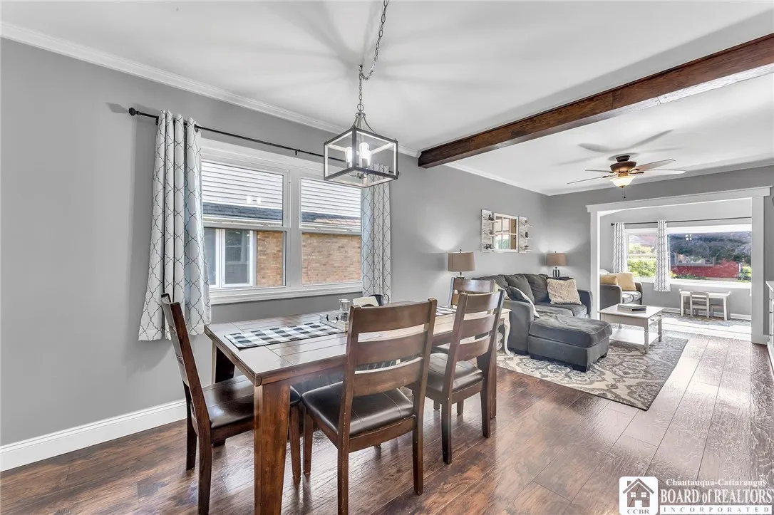 173 Dwyer Street, West Seneca, New York 14224, West Seneca, New York 14224, 3 Bedrooms Bedrooms, 8 Rooms Rooms,1 BathroomBathrooms,Residential,For Sale,173 Dwyer Street, West Seneca, New York 14224,R1622928