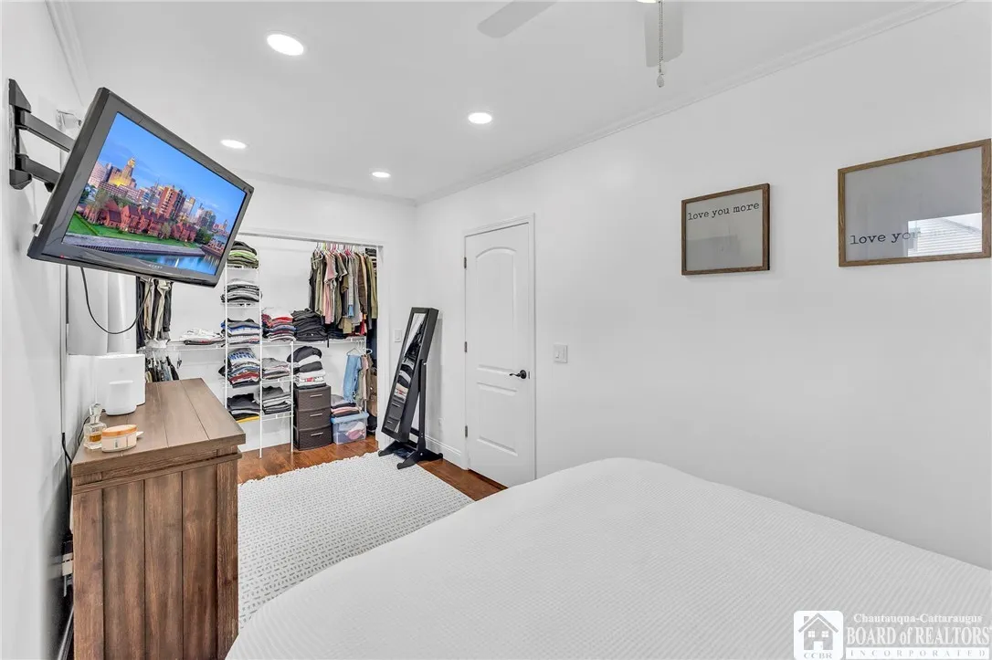 173 Dwyer Street, West Seneca, New York 14224, West Seneca, New York 14224, 3 Bedrooms Bedrooms, 8 Rooms Rooms,1 BathroomBathrooms,Residential,For Sale,173 Dwyer Street, West Seneca, New York 14224,R1622928