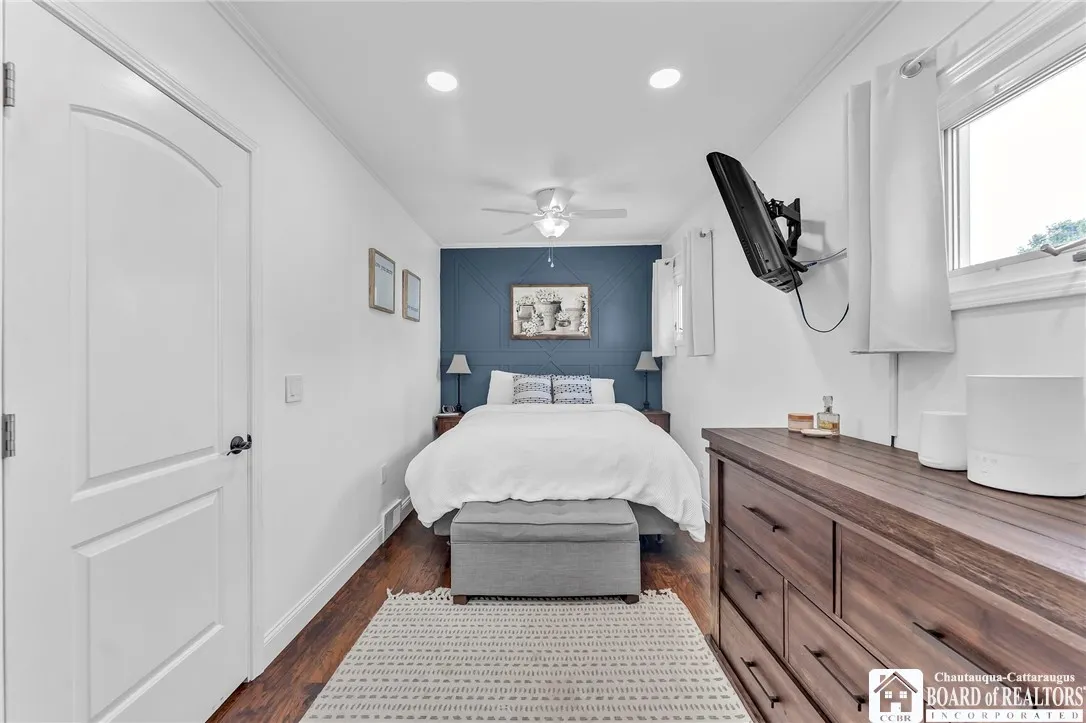 173 Dwyer Street, West Seneca, New York 14224, West Seneca, New York 14224, 3 Bedrooms Bedrooms, 8 Rooms Rooms,1 BathroomBathrooms,Residential,For Sale,173 Dwyer Street, West Seneca, New York 14224,R1622928
