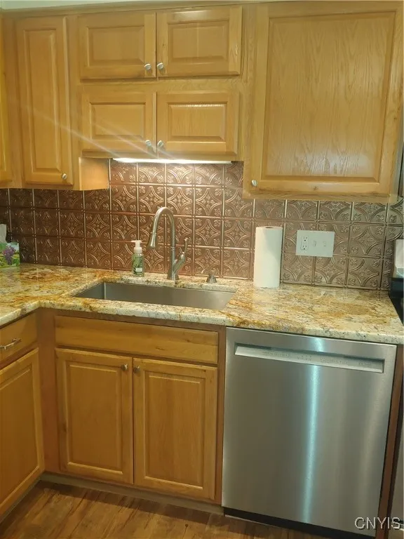 8839 English Road, Cicero, New York 13029, Cicero, New York 13029, 3 Bedrooms Bedrooms, 5 Rooms Rooms,1 BathroomBathrooms,Residential Lease,For Rent,8839 English Road, Cicero, New York 13029,S1623057