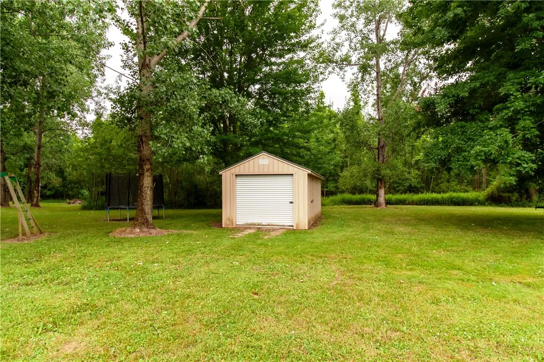 14170 W. Bacon Rd, Gaines, New York 14411, Gaines, New York 14411, 4 Bedrooms Bedrooms, 8 Rooms Rooms,2 BathroomsBathrooms,Residential,For Sale,14170 W. Bacon Rd, Gaines, New York 14411,R1622195